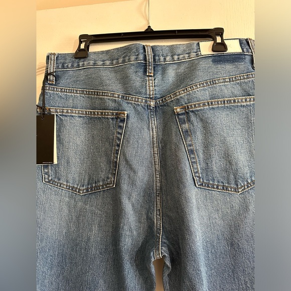 NWT Re/Done 70’s high rise stovepipe Jeans. - Picture 9 of 9